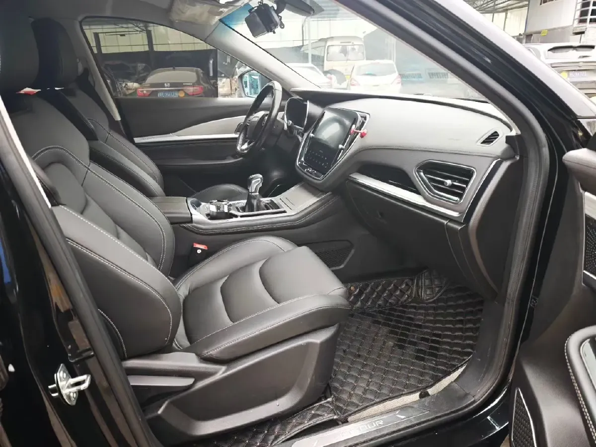 2020 Jetour X70 1.5T 156HP L4 6MT,autocango,china used car exporter,china ev exporter,chinese used car exporter,chinese used ev exporter