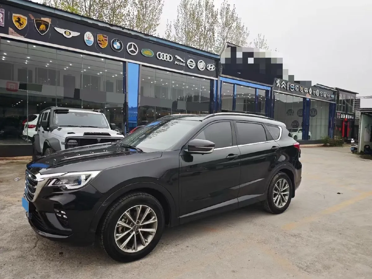 2020 Jetour X70 1.5T 156HP L4 6MT,autocango,china used car exporter,china ev exporter,chinese used car exporter,chinese used ev exporter