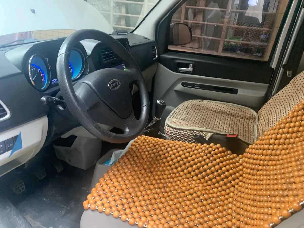 2018 Foton XiangLing V 1.5L 112HP L4 5MT,autocango,china used car exporter,china ev exporter,chinese used car exporter,chinese used ev exporter