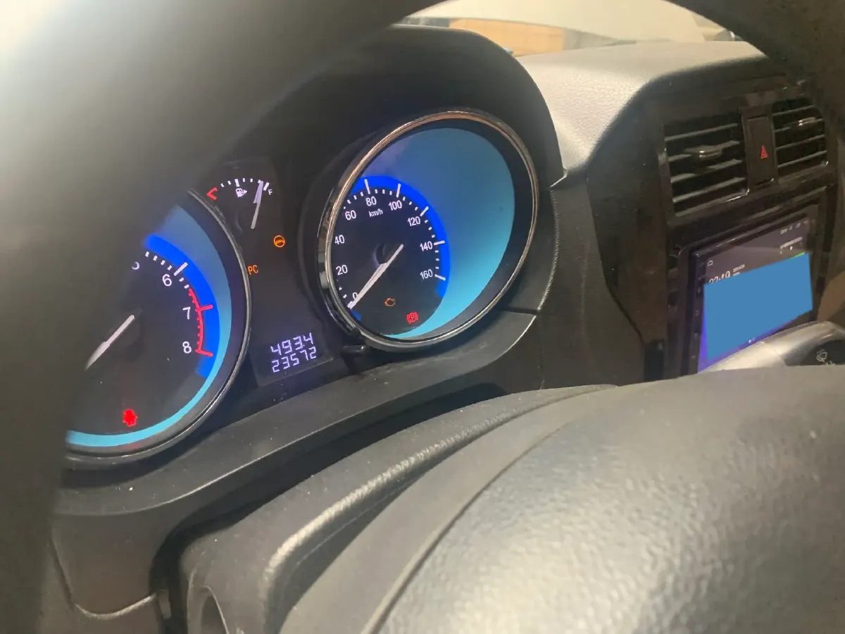 2018 Foton XiangLing V 1.5L 112HP L4 5MT,autocango,china used car exporter,china ev exporter,chinese used car exporter,chinese used ev exporter