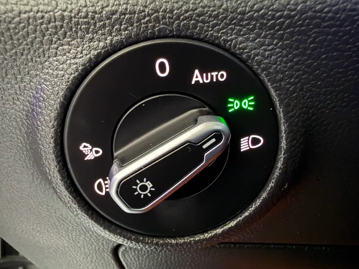 2023 Volkswagen Sagitar 1.4T 150HP L4 7DCT,autocango,china used car exporter,china ev exporter,chinese used car exporter,chinese used ev exporter