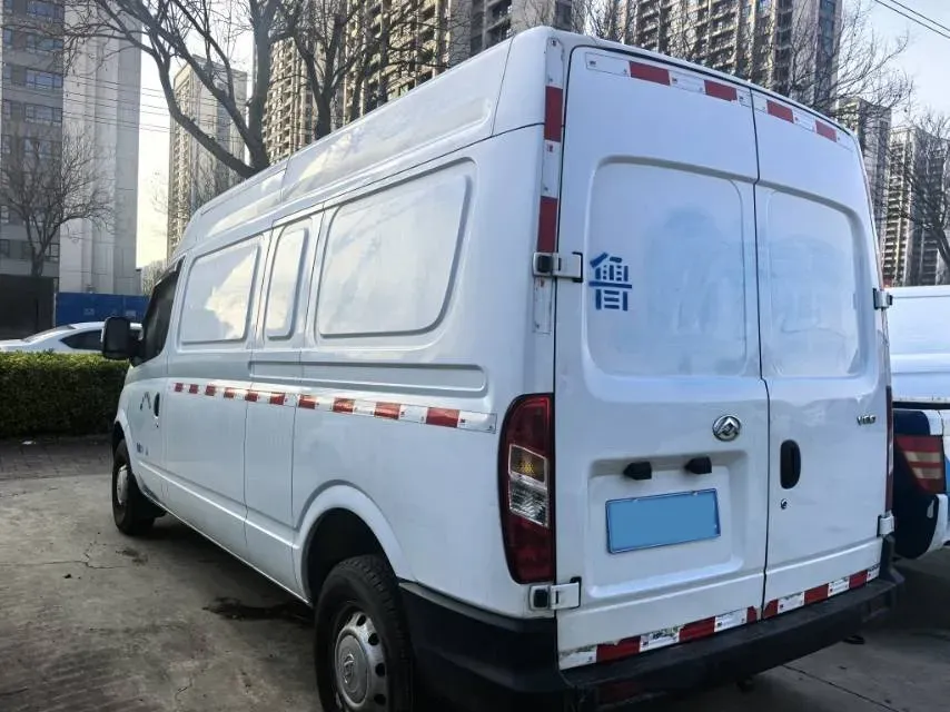 2021 MAXUS XinTu V80 2.0T 139HP L4 6MT,autocango,china used car exporter,china ev exporter,chinese used car exporter,chinese used ev exporter