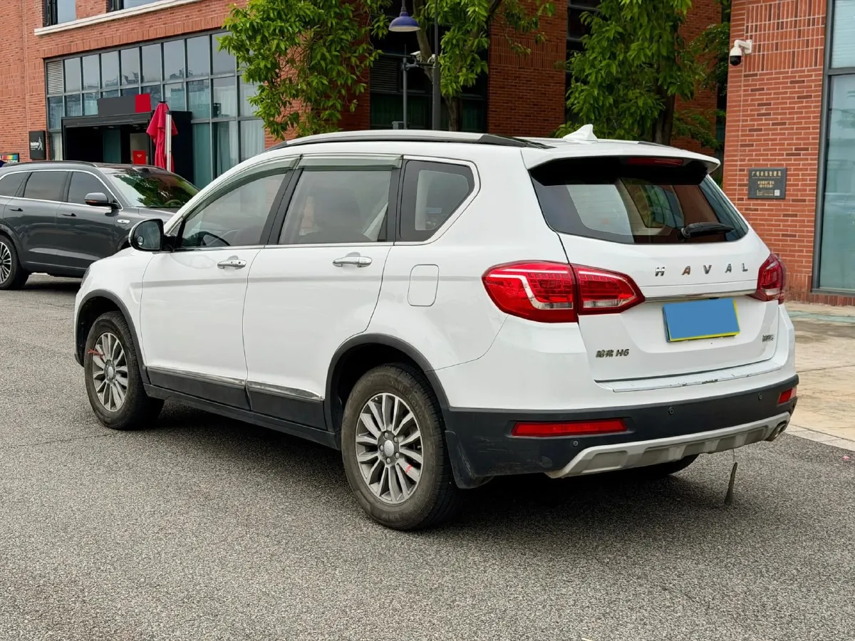 2021 Iveco DeYi 2.5T 122HP L4 5MT,autocango,china used car exporter,china ev exporter,chinese used car exporter,chinese used ev exporter