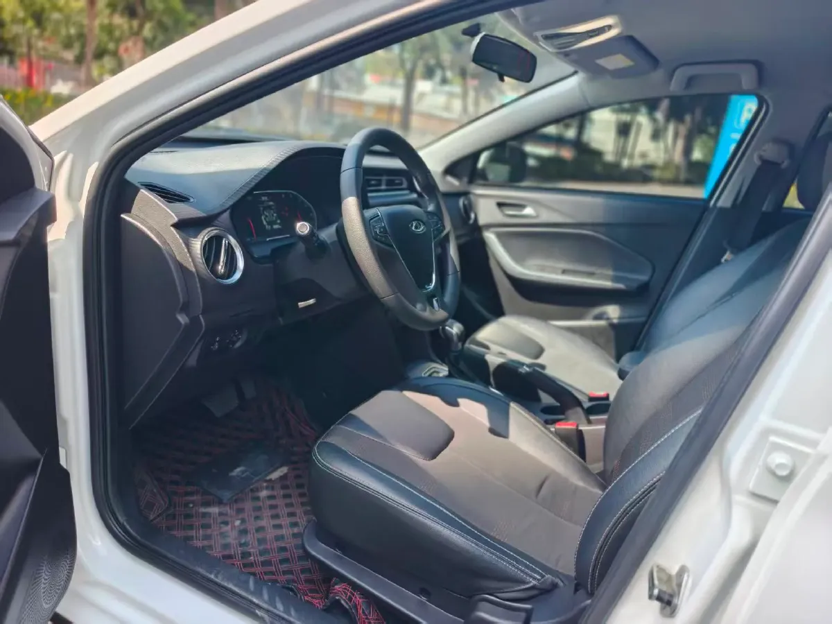 2020 Chery Tiggo 3x 1.5L 116HP L4 CVT,autocango,china used car exporter,china ev exporter,chinese used car exporter,chinese used ev exporter