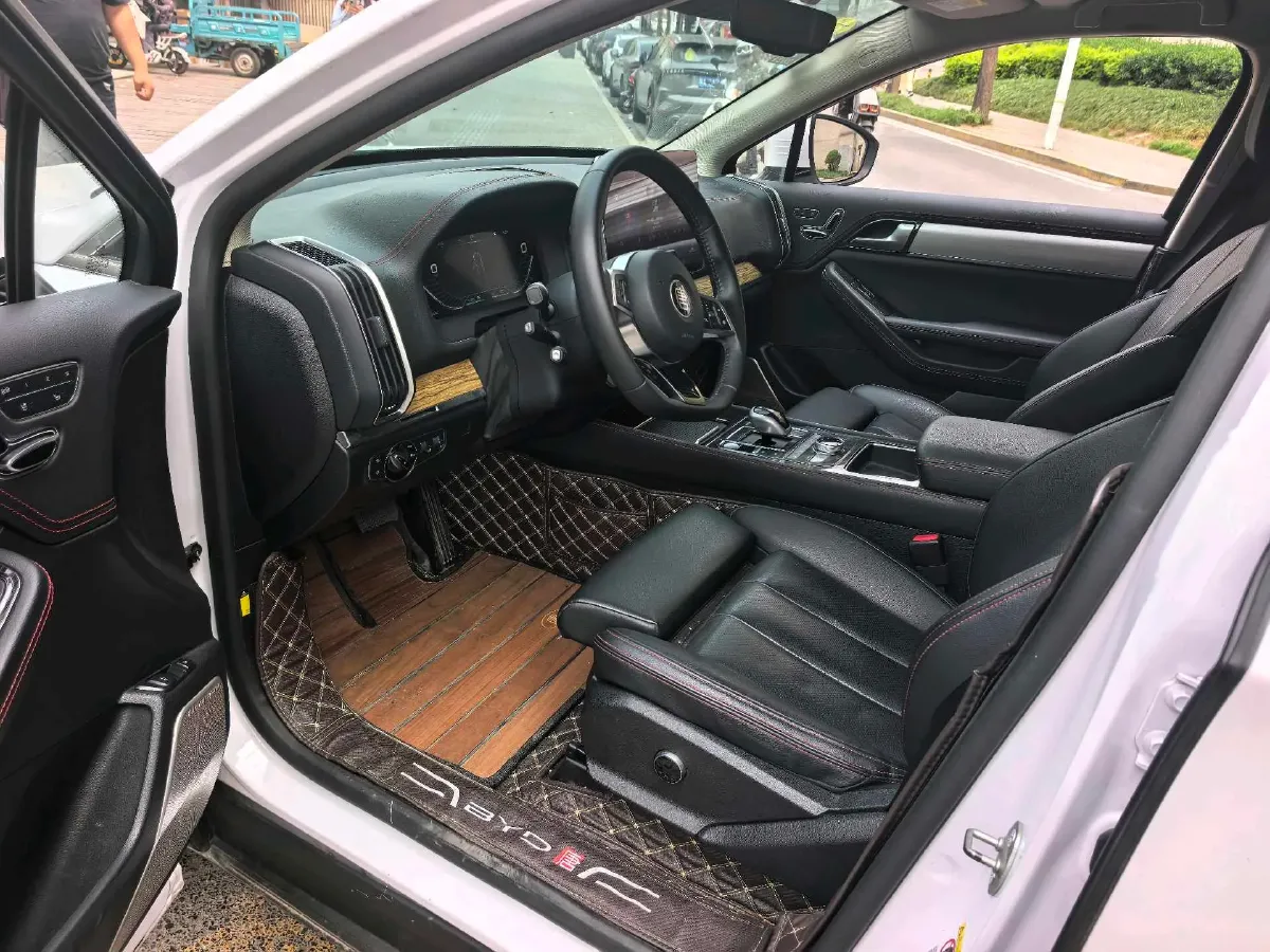 2018 BYD Tang 2.0T 205HP L4 6DCT PHEV 23.97KWH,autocango,china used car exporter,china ev exporter,chinese used car exporter,chinese used ev exporter