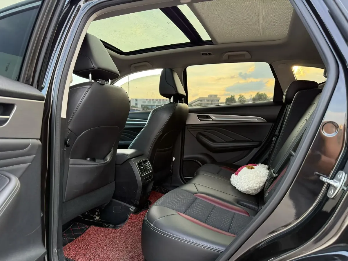2019 Haval F7 1.5T 169HP L4 7DCT,autocango,china used car exporter,china ev exporter,chinese used car exporter,chinese used ev exporter