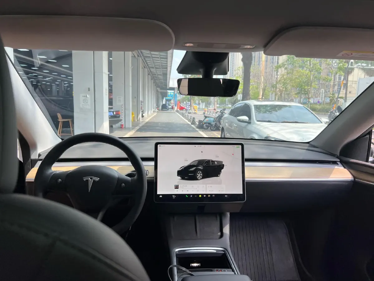 2022 Tesla Model Y BEV 60KWH,autocango,china used car exporter,china ev exporter,chinese used car exporter,chinese used ev exporter