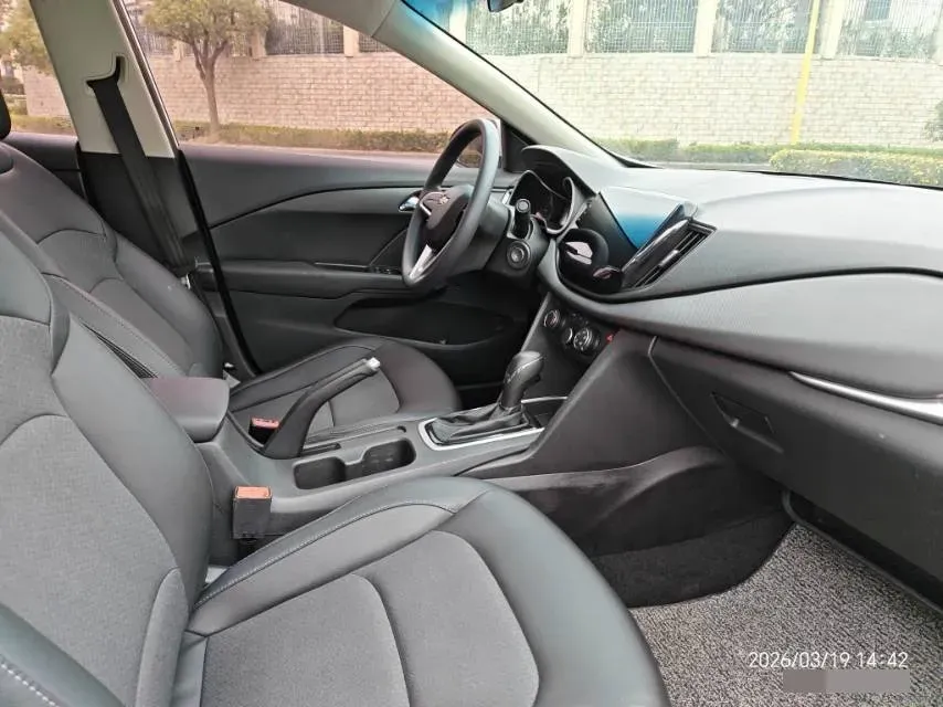 2019 Chevrolet Cavalier 1.5L 113HP L4 6AT,autocango,china used car exporter,china ev exporter,chinese used car exporter,chinese used ev exporter