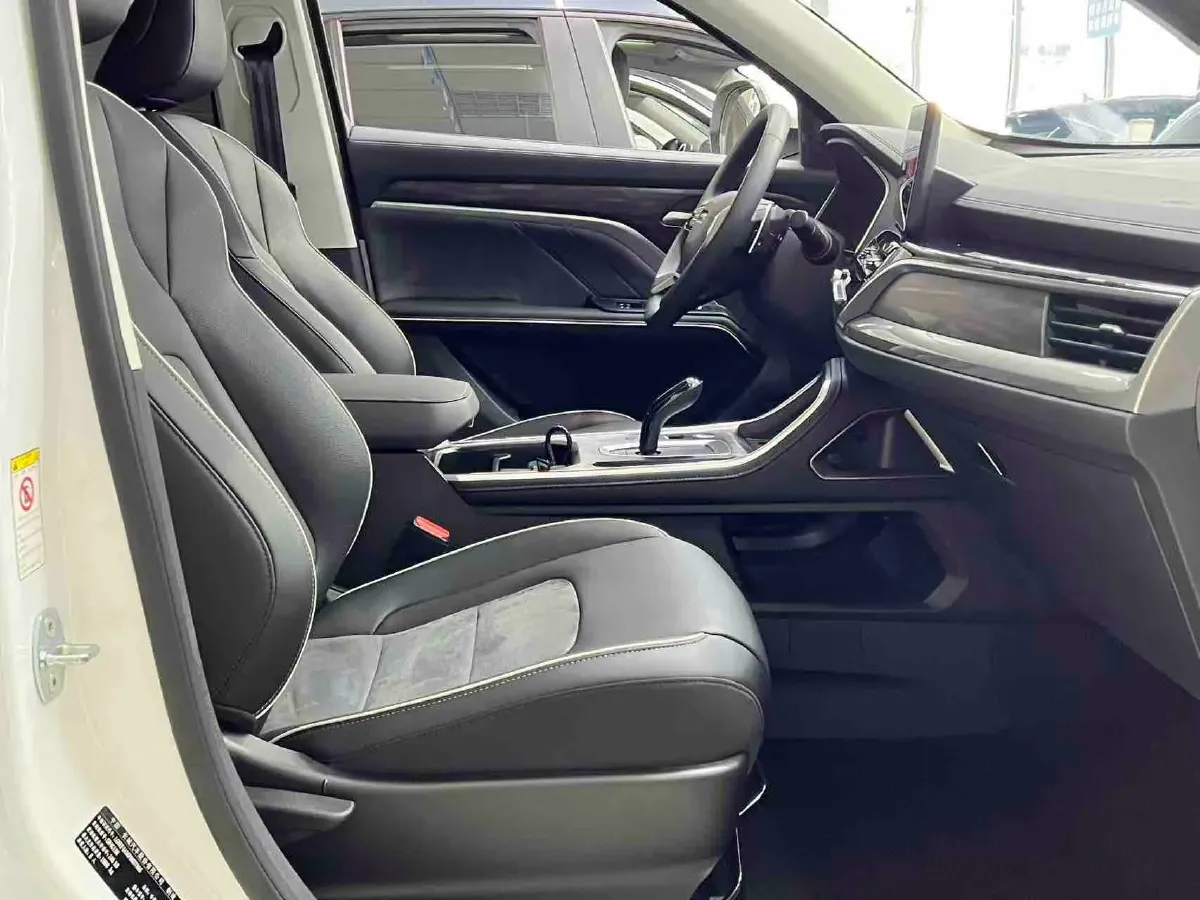 2023 Haval H6 1.5T 150HP L4 7DCT,autocango,china used car exporter,china ev exporter,chinese used car exporter,chinese used ev exporter