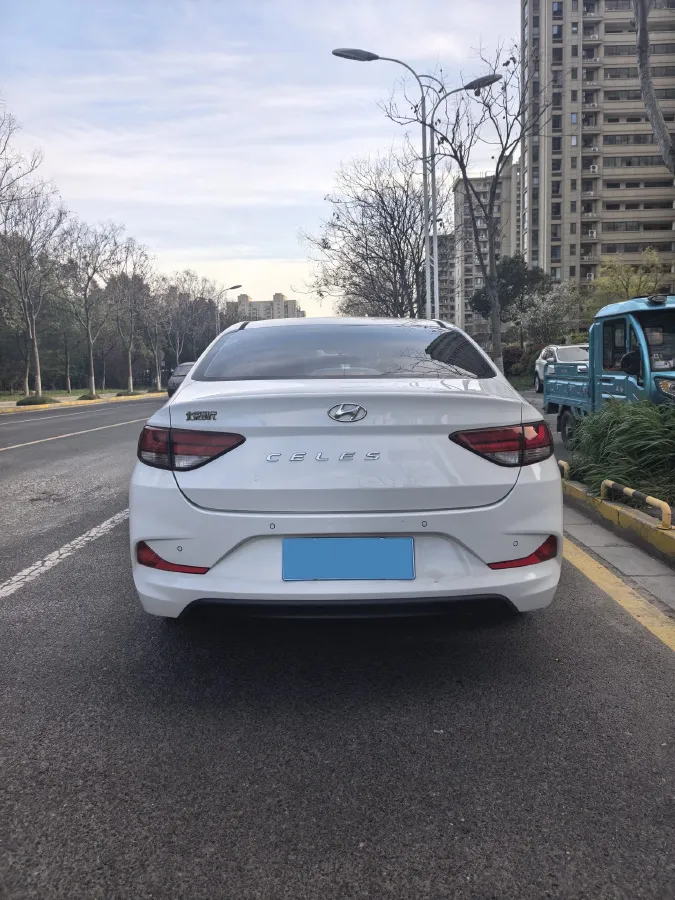 2020 Hyundai Celesta 1.6L 123HP L4 6AT,autocango,china used car exporter,china ev exporter,chinese used car exporter,chinese used ev exporter