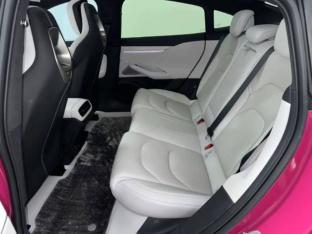 2024 MI SU7 BEV 101KWH,autocango,china used car exporter,china ev exporter,chinese used car exporter,chinese used ev exporter