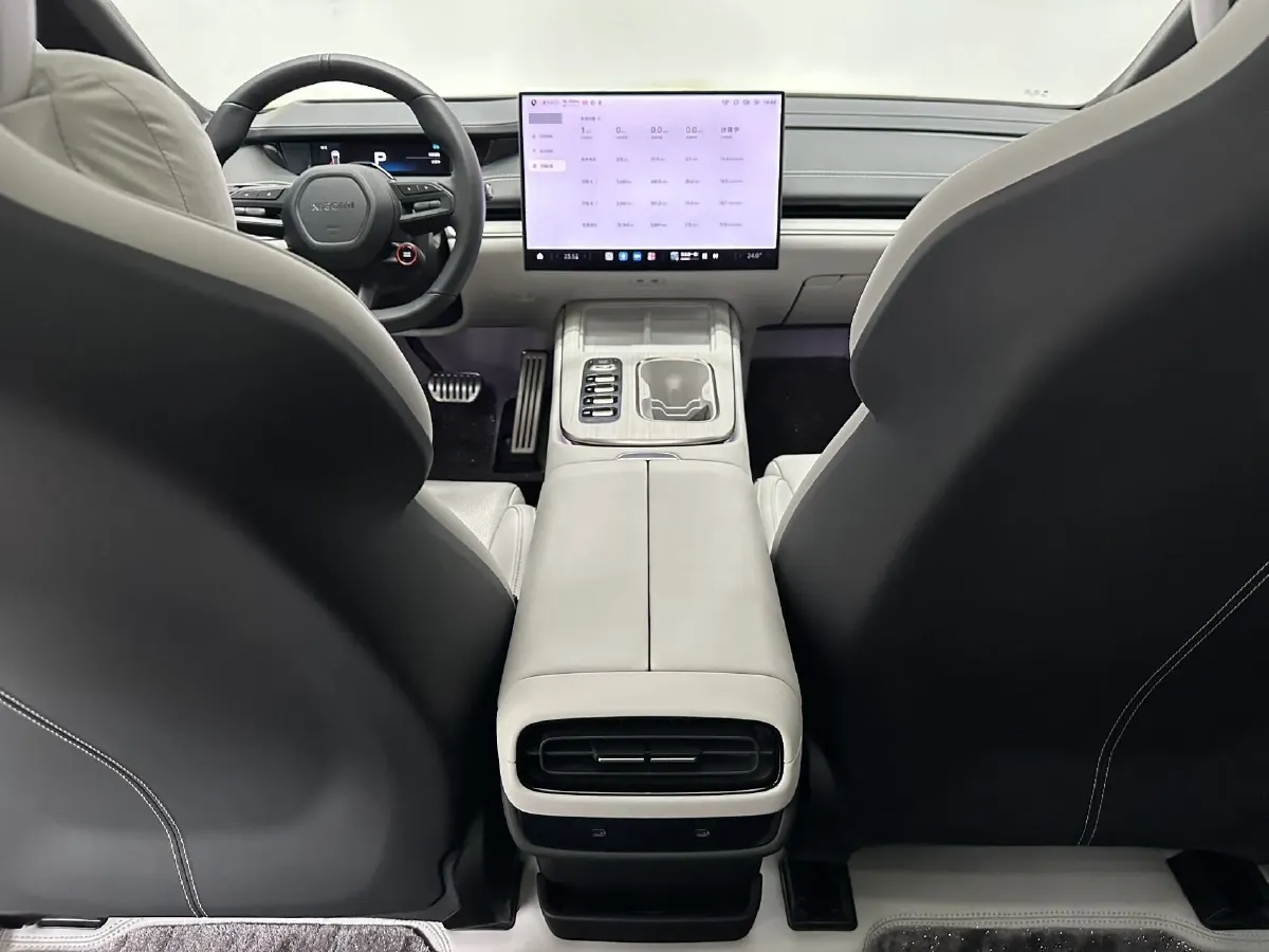 2024 MI SU7 BEV 101KWH,autocango,china used car exporter,china ev exporter,chinese used car exporter,chinese used ev exporter