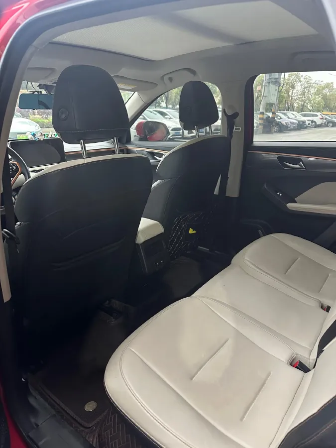 2021 Haval Jolion 1.5T 150HP L4 7DCT,autocango,china used car exporter,china ev exporter,chinese used car exporter,chinese used ev exporter