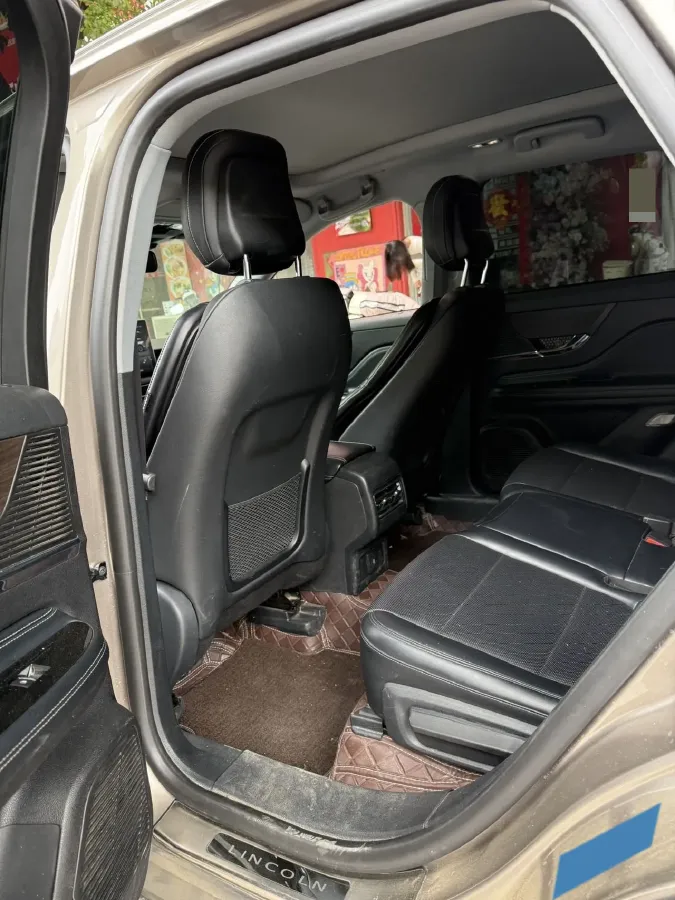 2021 Lincoln Corsair 2.0T 245HP L4 8AT,autocango,china used car exporter,china ev exporter,chinese used car exporter,chinese used ev exporter