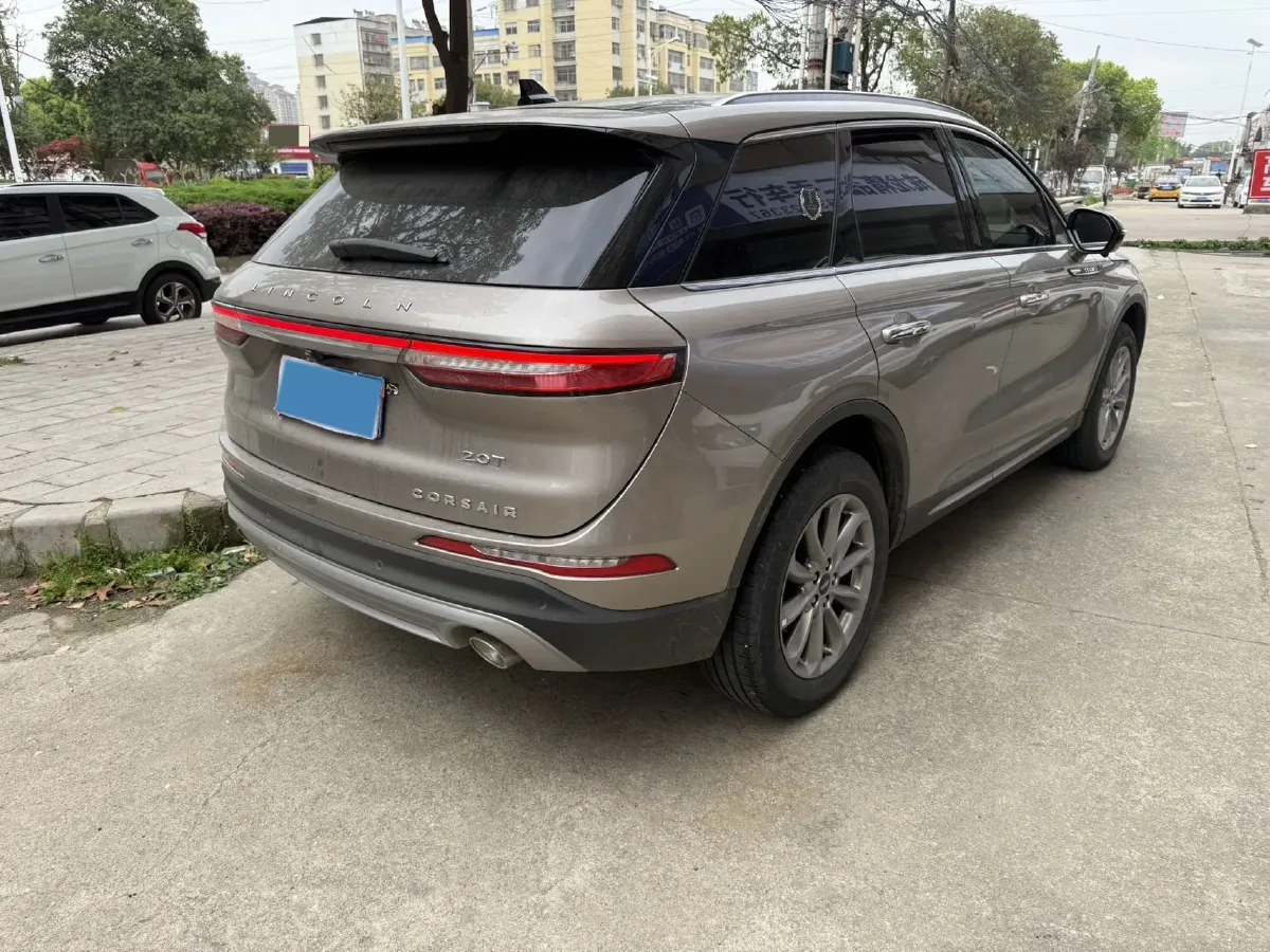 2021 Lincoln Corsair 2.0T 245HP L4 8AT,autocango,china used car exporter,china ev exporter,chinese used car exporter,chinese used ev exporter