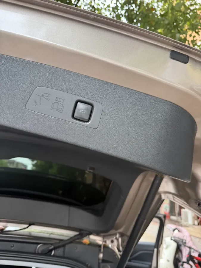 2021 Lincoln Corsair 2.0T 245HP L4 8AT,autocango,china used car exporter,china ev exporter,chinese used car exporter,chinese used ev exporter