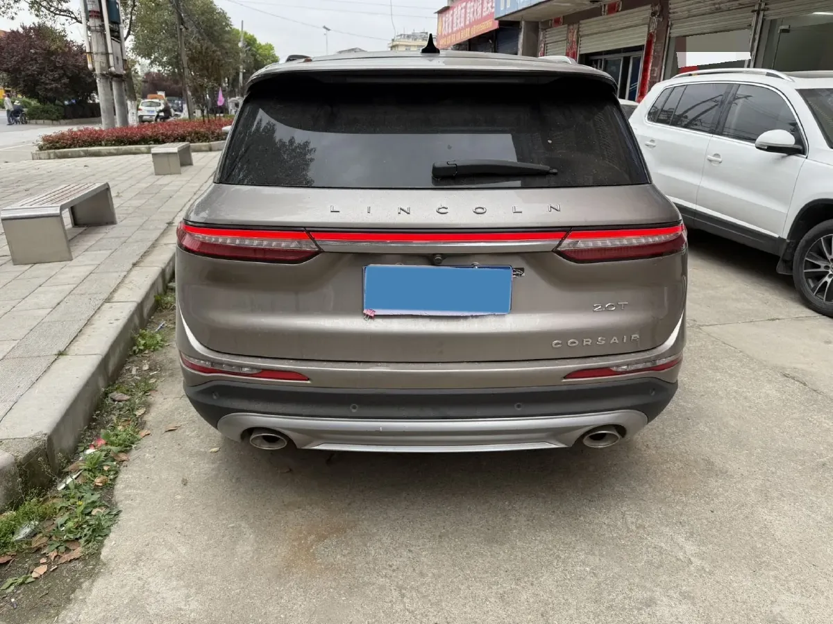 2021 Lincoln Corsair 2.0T 245HP L4 8AT,autocango,china used car exporter,china ev exporter,chinese used car exporter,chinese used ev exporter