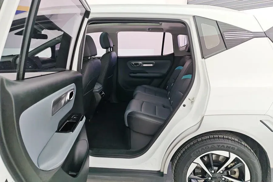 2023 GAC Trumpchi GS4 1.5T 177HP L4 6AT,autocango,china used car exporter,china ev exporter,chinese used car exporter,chinese used ev exporter