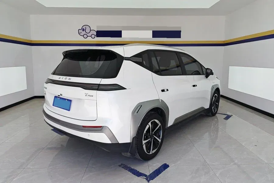 2023 GAC Trumpchi GS4 1.5T 177HP L4 6AT,autocango,china used car exporter,china ev exporter,chinese used car exporter,chinese used ev exporter