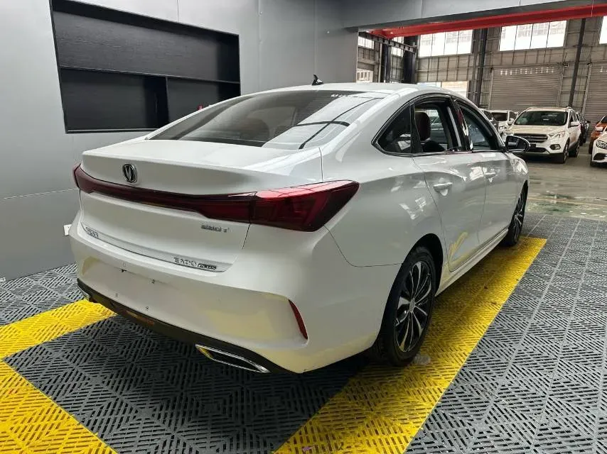 2022 ChangAn Eado 1.4T 160HP L4 7DCT,autocango,china used car exporter,china ev exporter,chinese used car exporter,chinese used ev exporter