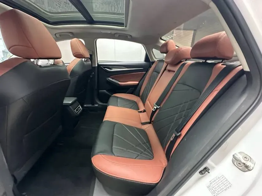 2022 ChangAn Eado 1.4T 160HP L4 7DCT,autocango,china used car exporter,china ev exporter,chinese used car exporter,chinese used ev exporter