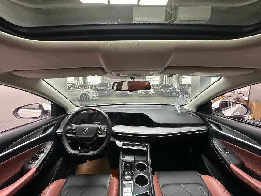 2022 ChangAn Eado 1.4T 160HP L4 7DCT,autocango,china used car exporter,china ev exporter,chinese used car exporter,chinese used ev exporter