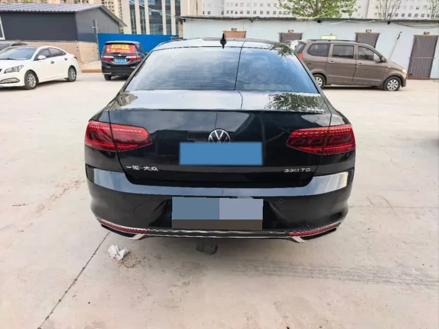 2020 Volkswagen Magotan 2.0T 186HP L4 7DCT,autocango,china used car exporter,china ev exporter,chinese used car exporter,chinese used ev exporter