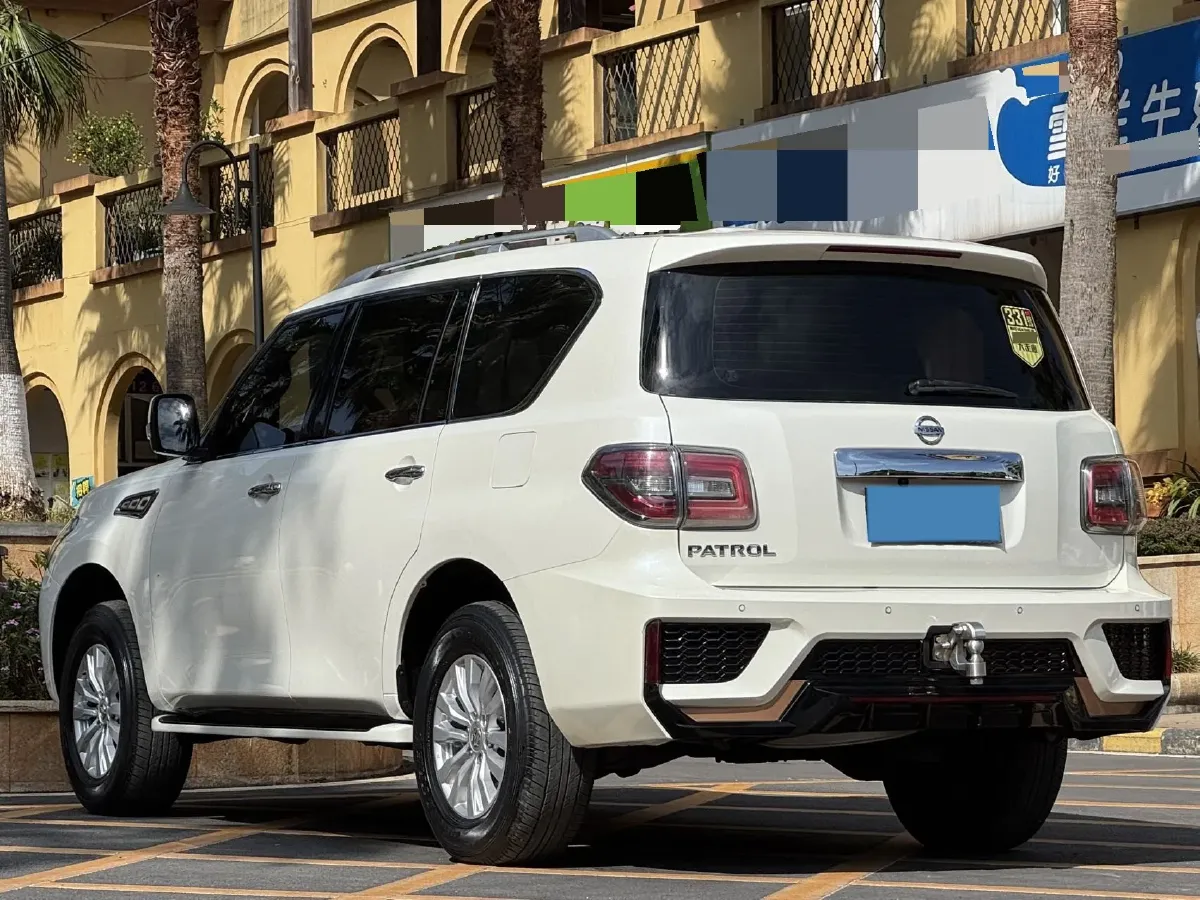 2018 Nissan Patrol 4.0L 279HP V6 7AT,autocango,china used car exporter,china ev exporter,chinese used car exporter,chinese used ev exporter
