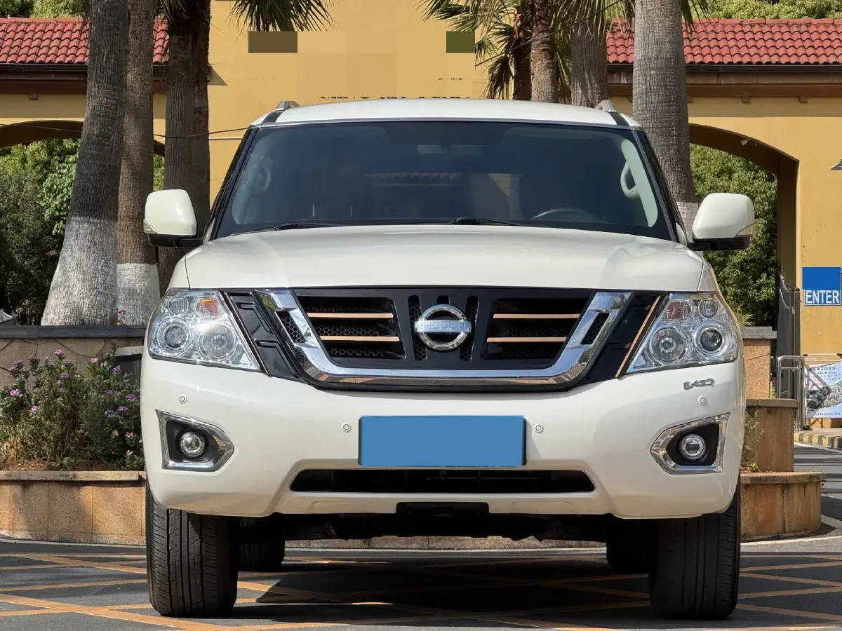 2018 Nissan Patrol 4.0L 279HP V6 7AT,autocango,china used car exporter,china ev exporter,chinese used car exporter,chinese used ev exporter
