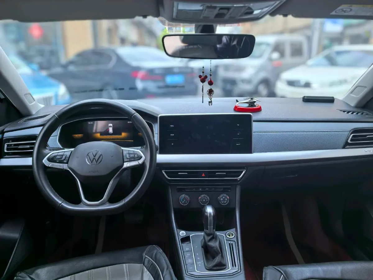 2023 Volkswagen Lavida 1.4T 150HP L4 7DCT,autocango,china used car exporter,china ev exporter,chinese used car exporter,chinese used ev exporter