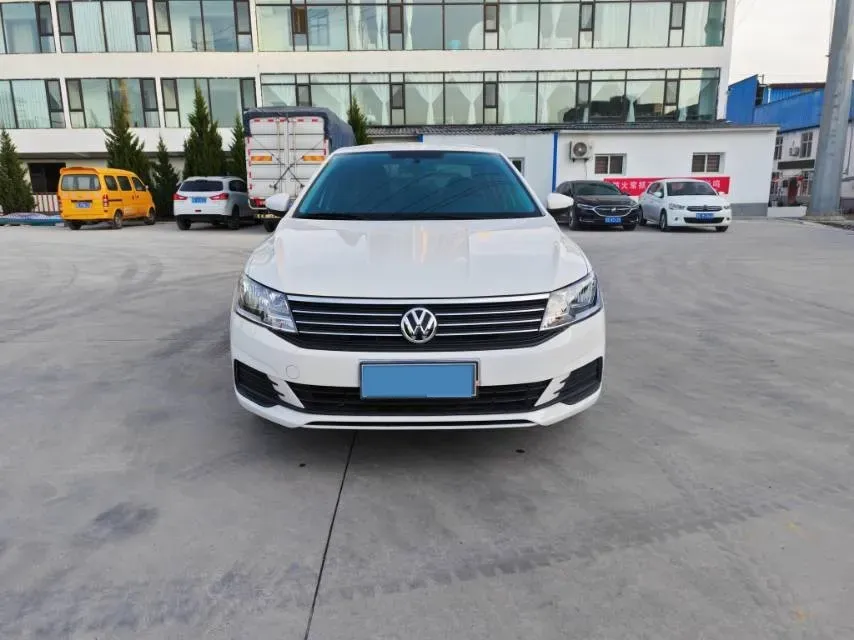 2019 Volkswagen Polo 1.5L 113HP L4 5MT,autocango,china used car exporter,china ev exporter,chinese used car exporter,chinese used ev exporter