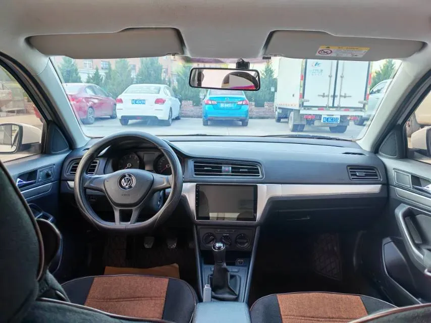 2019 Volkswagen Polo 1.5L 113HP L4 5MT,autocango,china used car exporter,china ev exporter,chinese used car exporter,chinese used ev exporter