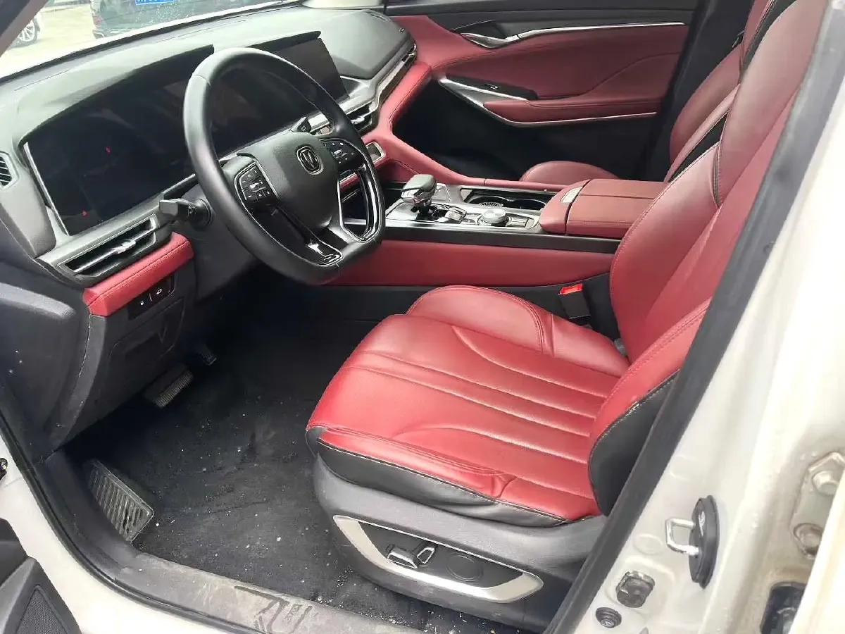 2021 ChangAn CS75 Plus 1.5T 178HP L4 6AT,autocango,china used car exporter,china ev exporter,chinese used car exporter,chinese used ev exporter