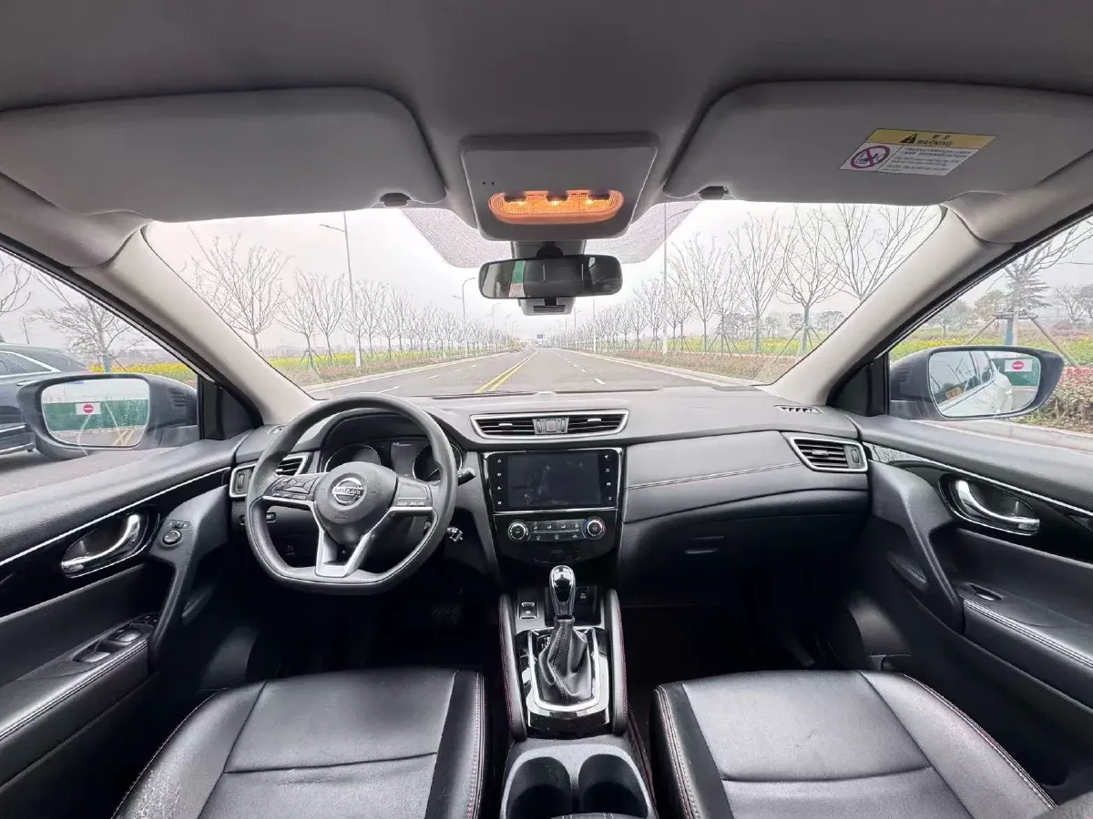 2021 Nissan Qashqai 2.0L 151HP L4 CVT,autocango,china used car exporter,china ev exporter,chinese used car exporter,chinese used ev exporter