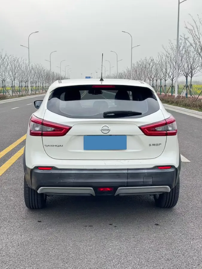 2021 Nissan Qashqai 2.0L 151HP L4 CVT,autocango,china used car exporter,china ev exporter,chinese used car exporter,chinese used ev exporter