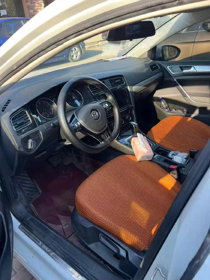2019 Volkswagen Golf 1.6L 110HP L4 6AT,autocango,china used car exporter,china ev exporter,chinese used car exporter,chinese used ev exporter