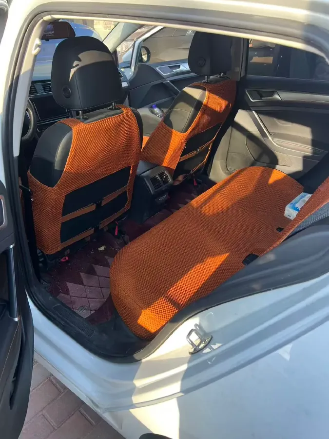 2019 Volkswagen Golf 1.6L 110HP L4 6AT,autocango,china used car exporter,china ev exporter,chinese used car exporter,chinese used ev exporter