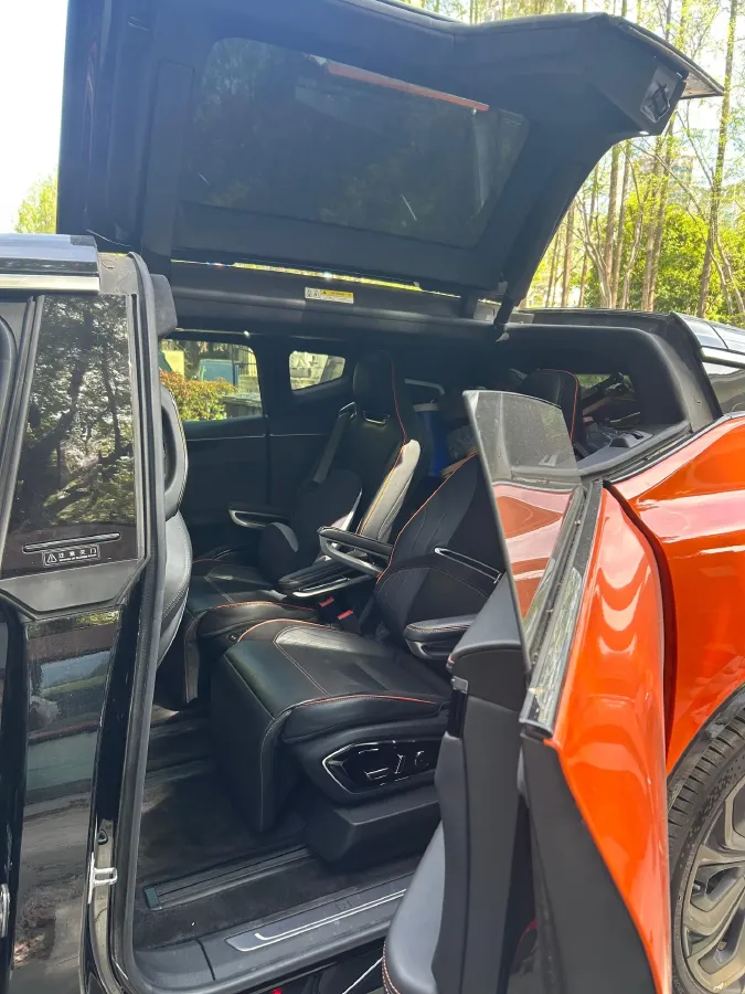 2021 HiPhi X BEV 97KWH,autocango,china used car exporter,china ev exporter,chinese used car exporter,chinese used ev exporter