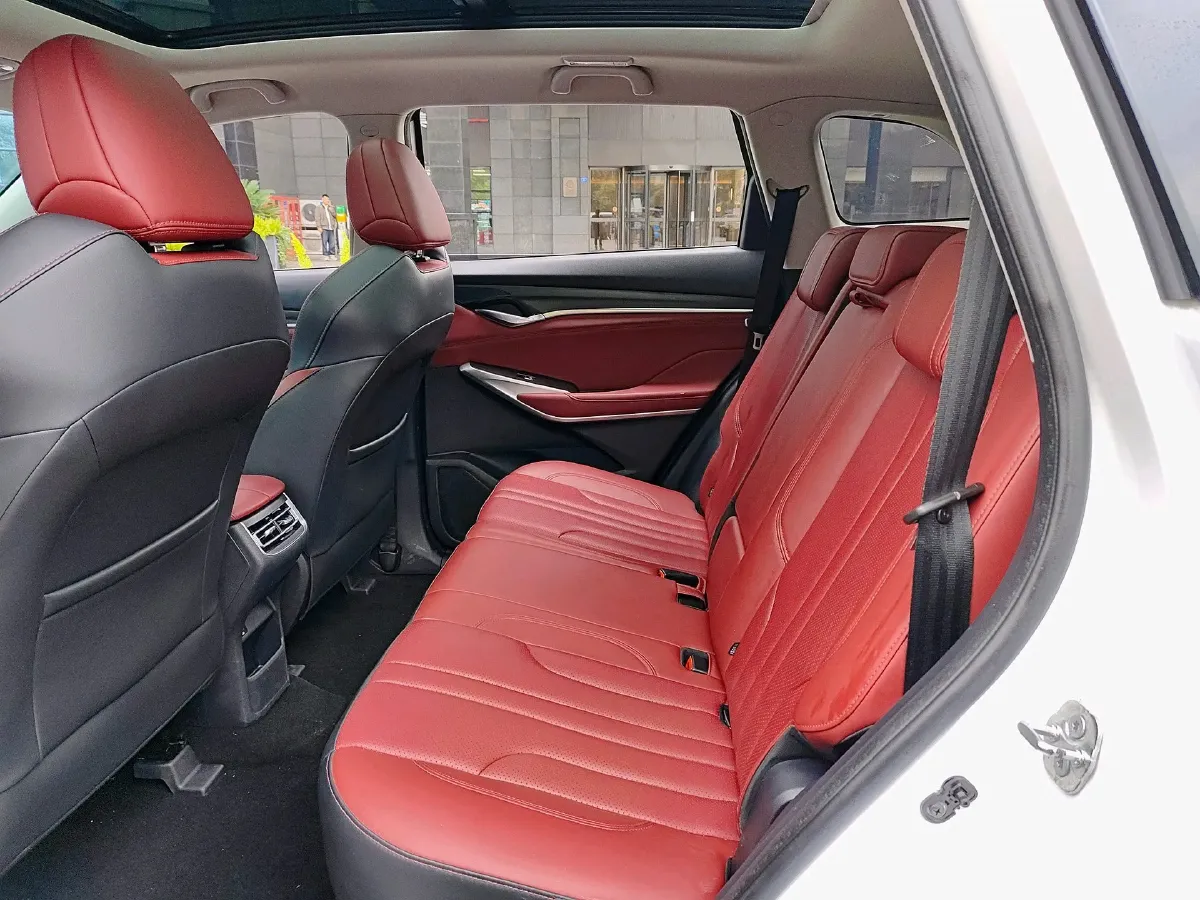 2020 ChangAn CS75 Plus 1.5T 178HP L4 6AT,autocango,china used car exporter,china ev exporter,chinese used car exporter,chinese used ev exporter