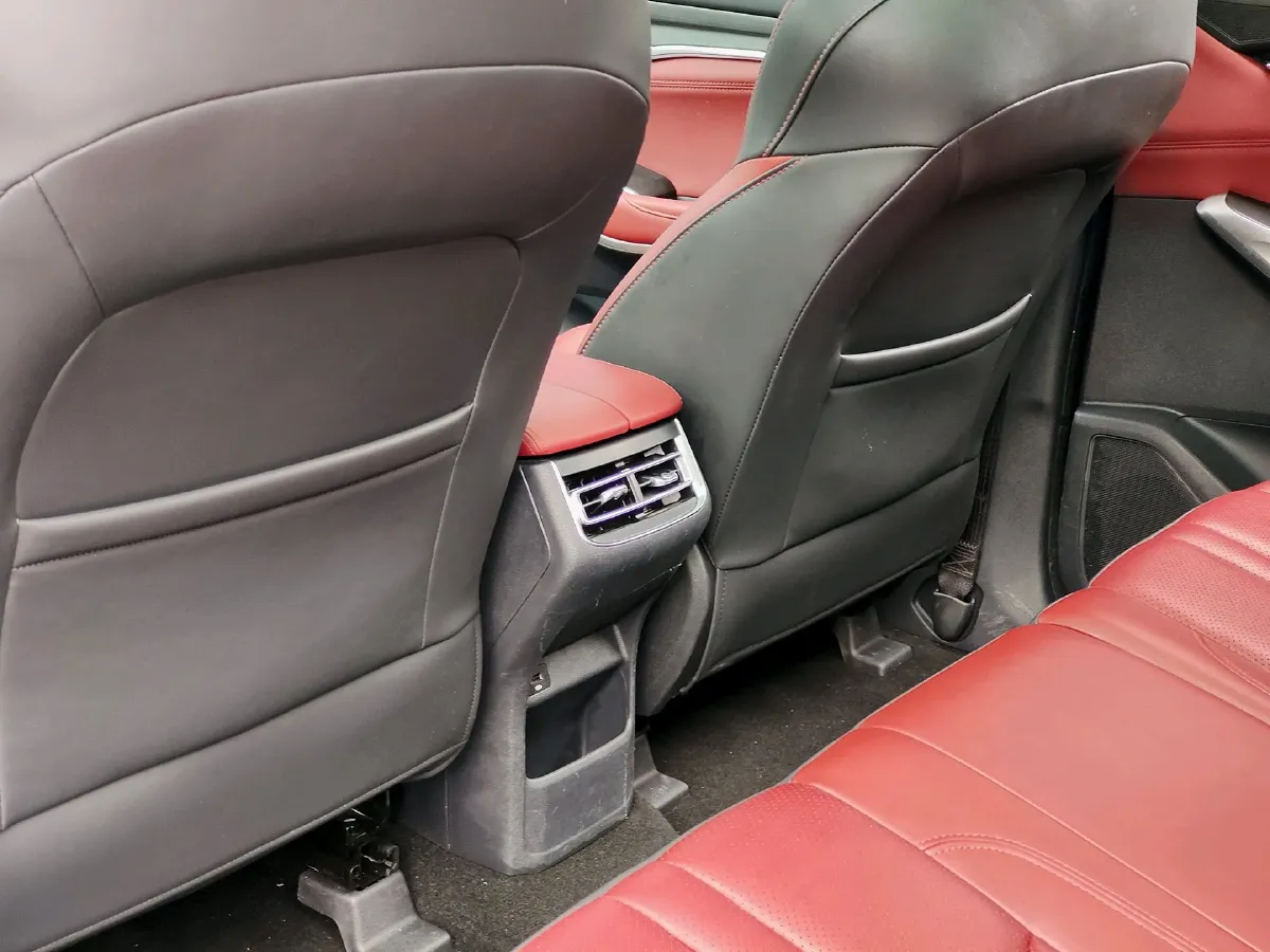 2020 ChangAn CS75 Plus 1.5T 178HP L4 6AT,autocango,china used car exporter,china ev exporter,chinese used car exporter,chinese used ev exporter