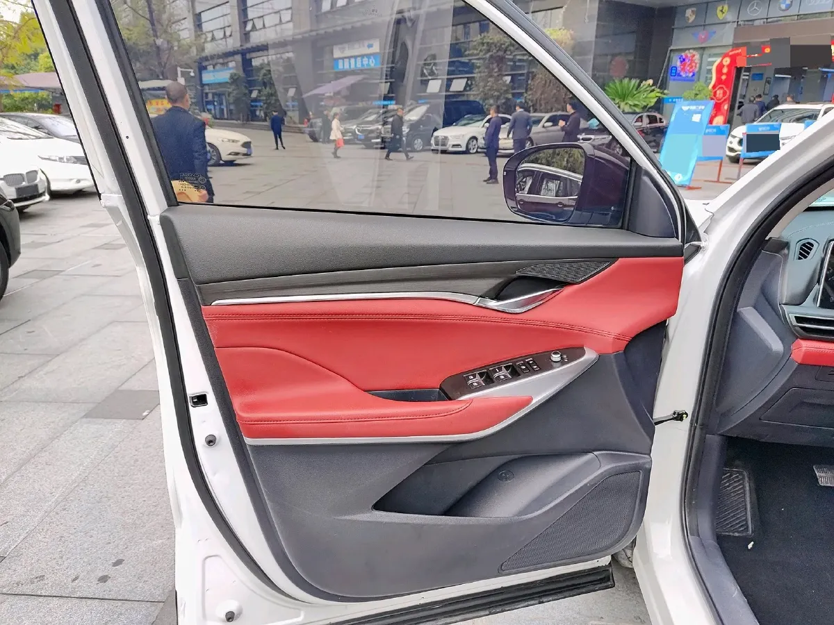 2020 ChangAn CS75 Plus 1.5T 178HP L4 6AT,autocango,china used car exporter,china ev exporter,chinese used car exporter,chinese used ev exporter