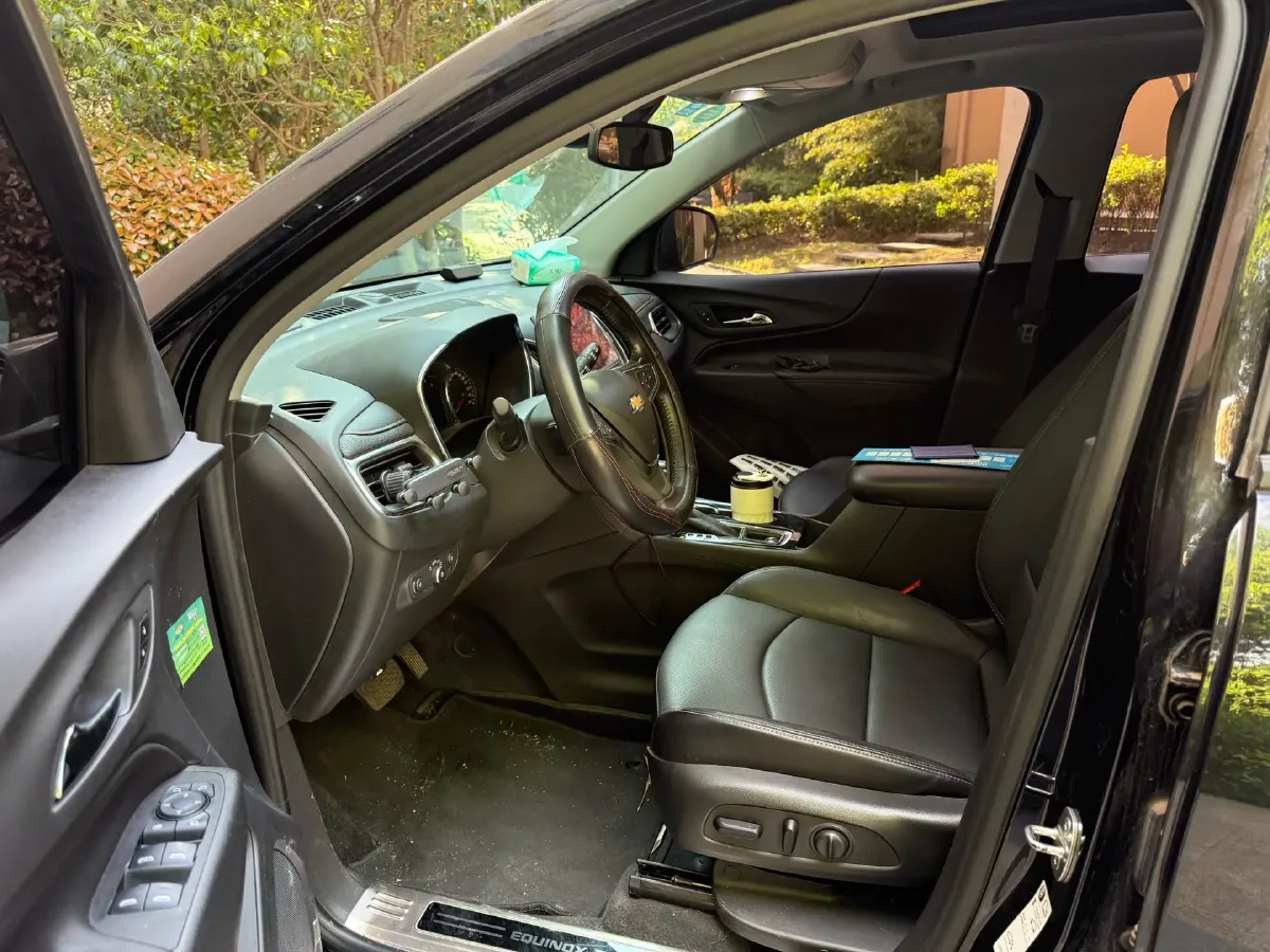 2018 Chevrolet Equinox 2.0T 260HP L4 9AT,autocango,china used car exporter,china ev exporter,chinese used car exporter,chinese used ev exporter