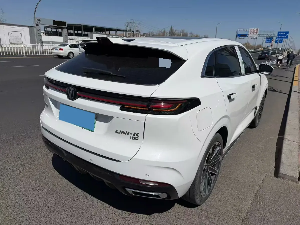 2023 ChangAn UNI-K iDD 1.5T 170HP L4 6TCT PHEV 28.39KWH,autocango,china used car exporter,china ev exporter,chinese used car exporter,chinese used ev exporter