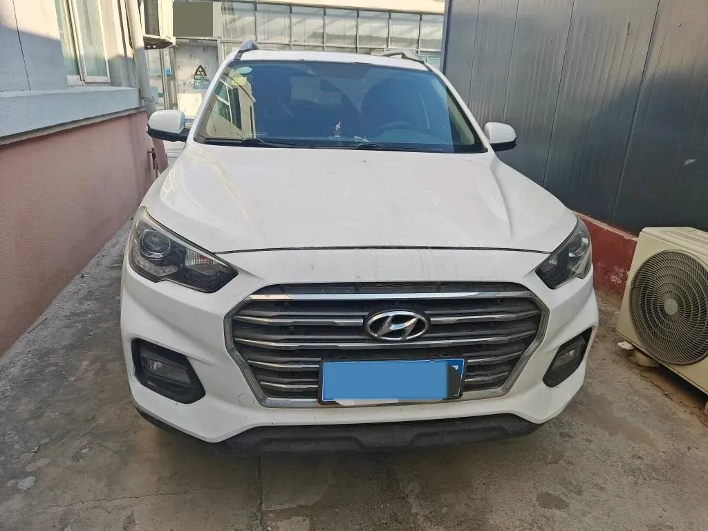 2018 Hyundai ix35 2.0L 160HP L4 6AT,autocango,china used car exporter,china ev exporter,chinese used car exporter,chinese used ev exporter