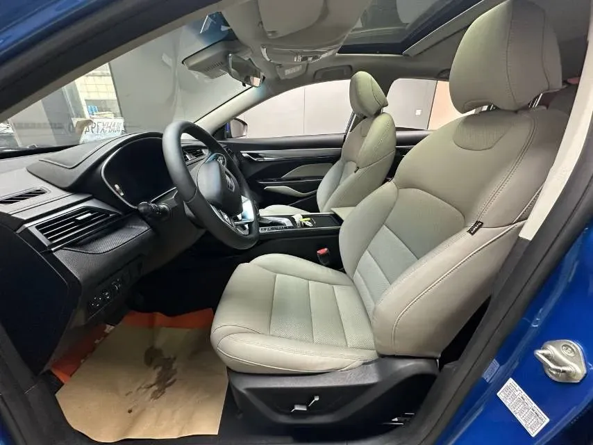 2018 Geely Binray 1.4T 133HP L4 CVT,autocango,china used car exporter,china ev exporter,chinese used car exporter,chinese used ev exporter