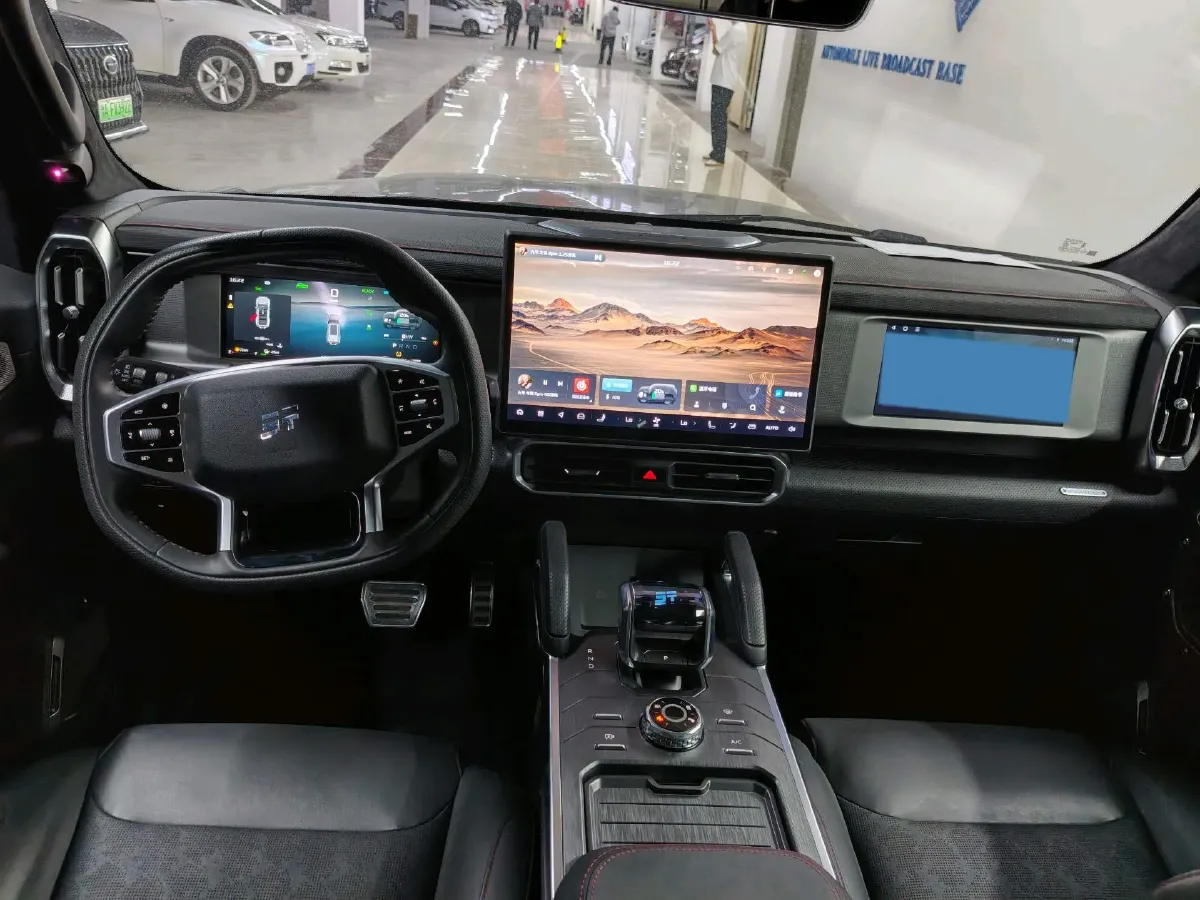 2024 Jetour ShanHai TravellerC-DM 1.5T 156HP L4 3DHT PHEV 43.24KWH,autocango,china used car exporter,china ev exporter,chinese used car exporter,chinese used ev exporter