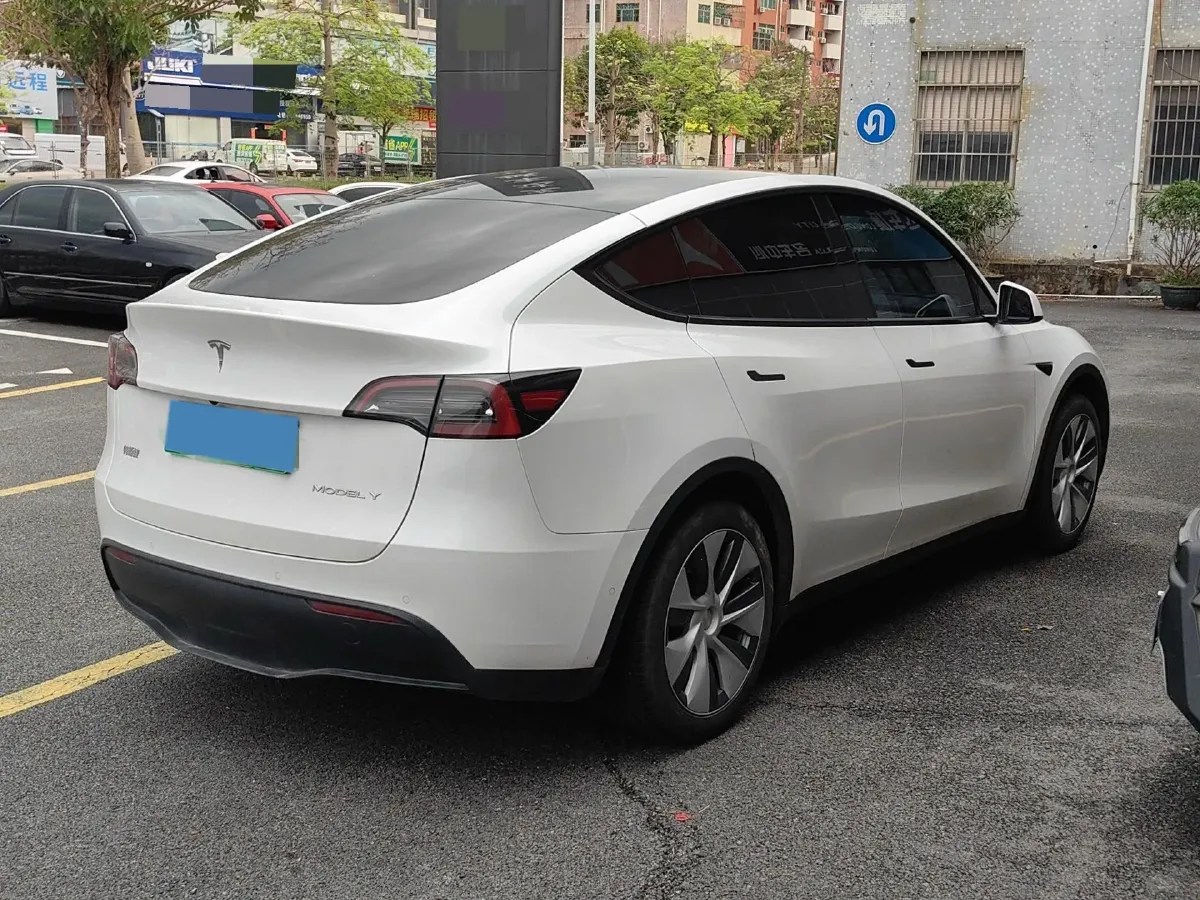 2022 Tesla Model Y BEV 60KWH,autocango,china used car exporter,china ev exporter,chinese used car exporter,chinese used ev exporter