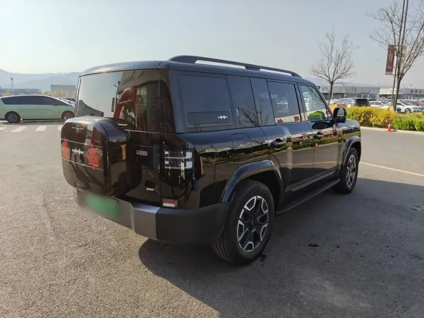 2025 FangChengBao Tai 7 1.5T 156HP L4 E-CVT PHEV,autocango,china used car exporter,china ev exporter,chinese used car exporter,chinese used ev exporter