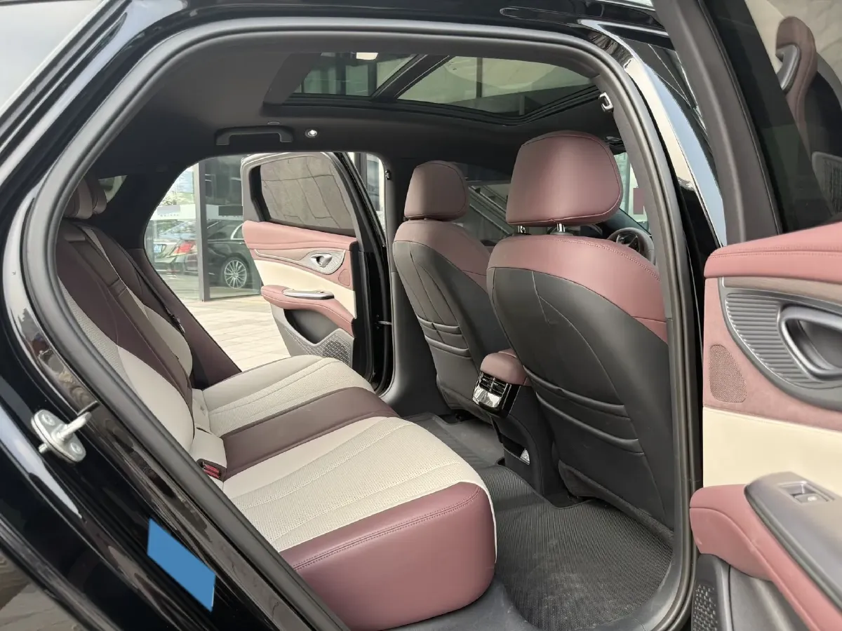 2023 BYD Seal 1.5L 110HP L4 E-CVT PHEV 17.6KWH,autocango,china used car exporter,china ev exporter,chinese used car exporter,chinese used ev exporter