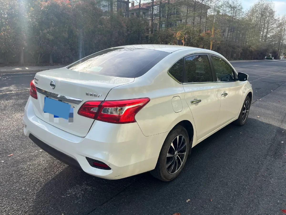 2021 Nissan Sylphy 1.6L 122HP L4 CVT,autocango,china used car exporter,china ev exporter,chinese used car exporter,chinese used ev exporter